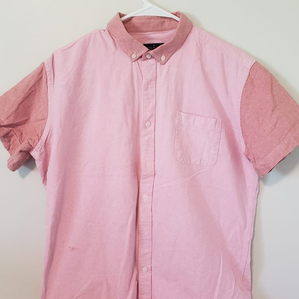 🍀 3 for $20 🍀 Men's Casual Button Down Tee